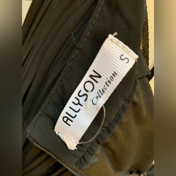 ALLYSON COLLECTION - Picture 12 of 13